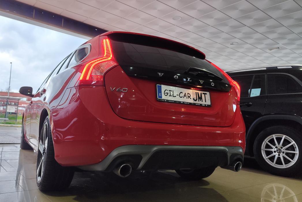 Volvo V60 *R-DESING* D3 AUTOMÁTICO 2016