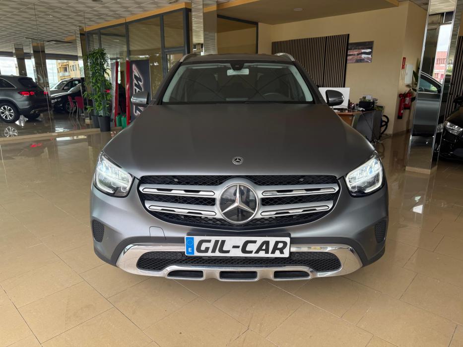 Mercedes-Benz GLC 300D *GRIS MATE* 2020