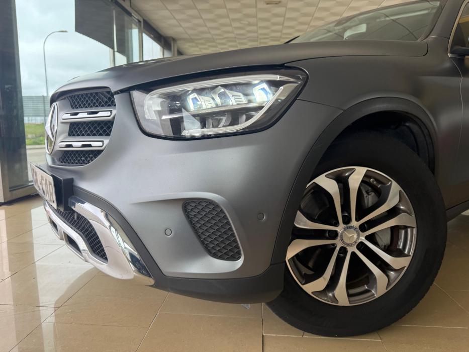 Mercedes-Benz GLC 300D *GRIS MATE* 2020