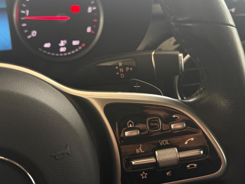 Mercedes-Benz GLC 300D *GRIS MATE* 2020