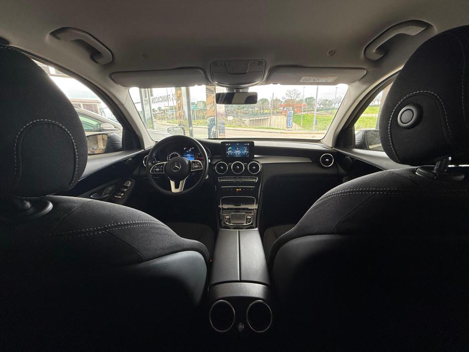 Mercedes-Benz GLC 300D *GRIS MATE* 2020