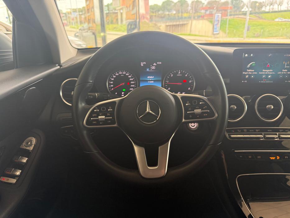 Mercedes-Benz GLC 300D *GRIS MATE* 2020