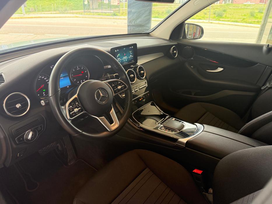 Mercedes-Benz GLC 300D *GRIS MATE* 2020