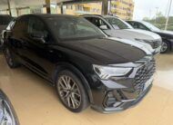 Audi Q3 Sportback *S-LINE* Black Line