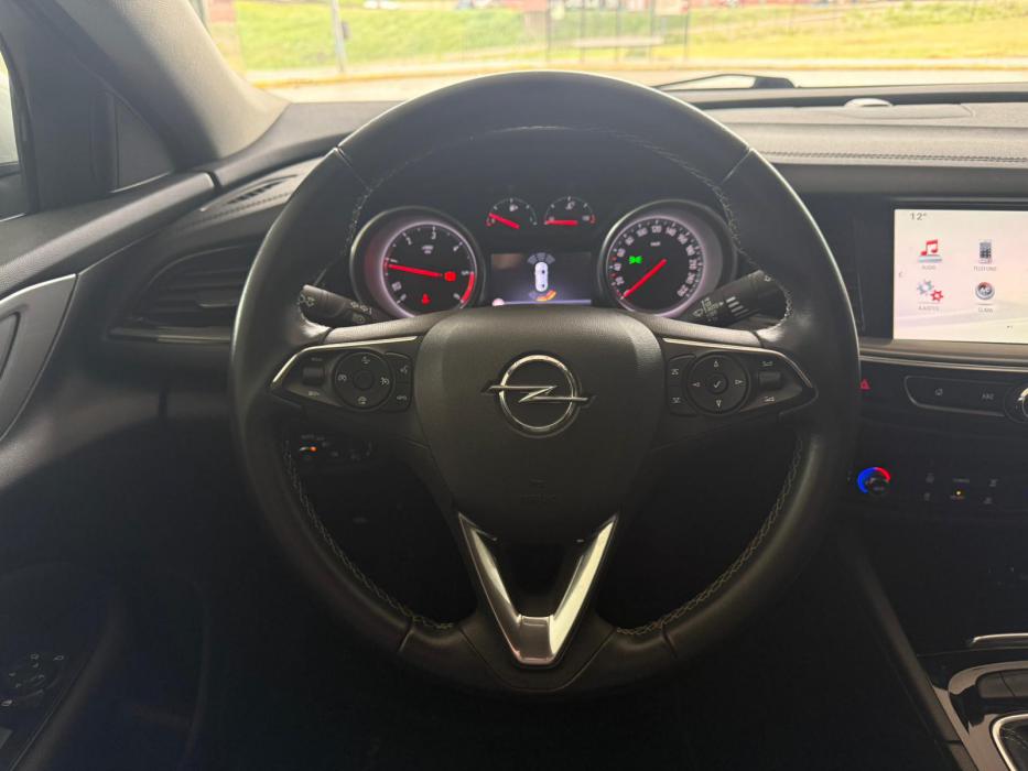 Opel Insignia GRAND SPORT *MODELO 2019*