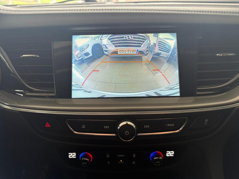 Opel Insignia GRAND SPORT *MODELO 2019*