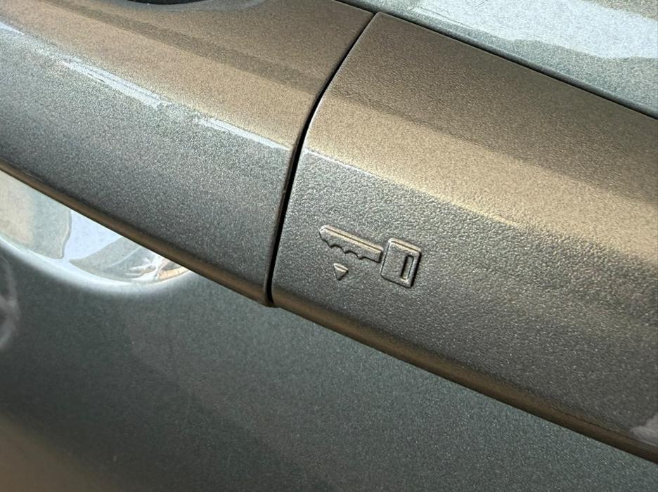LAND ROVER DISCOVERY *SPORT*