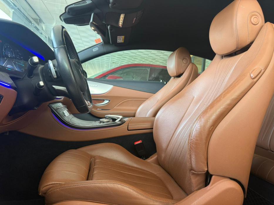 Mercedes-Benz Clase E220D Coupé *PACK AMG*