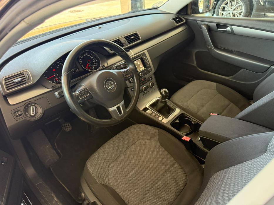 VOLKSWAGEN PASSAT 2.0TDI 140CV AÑO 2014