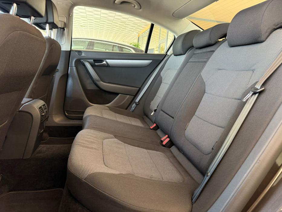 VOLKSWAGEN PASSAT 2.0TDI 140CV AÑO 2014