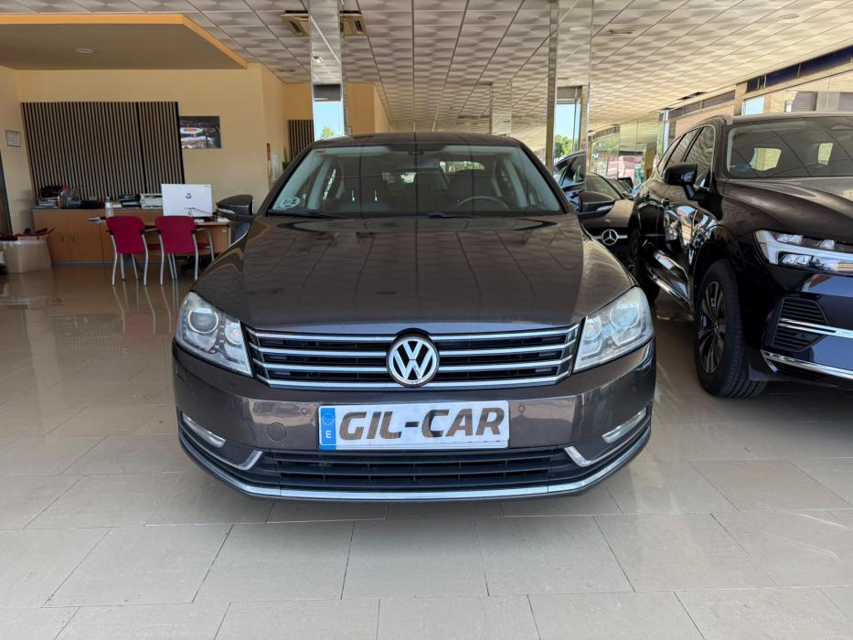 VOLKSWAGEN PASSAT 2.0TDI 140CV AÑO 2014