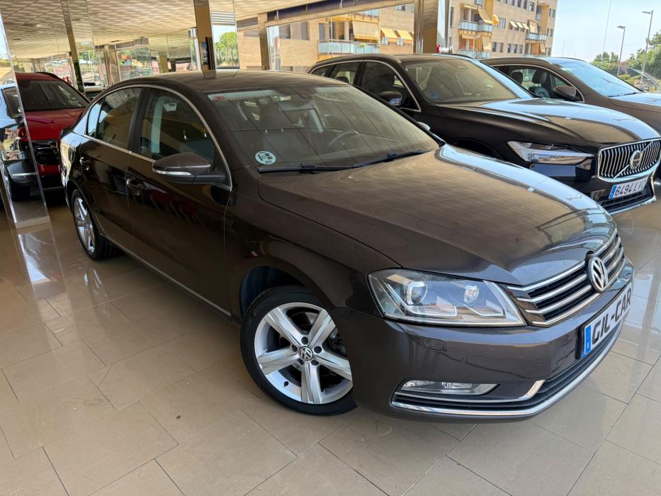 VOLKSWAGEN PASSAT 2.0TDI 140CV AÑO 2014