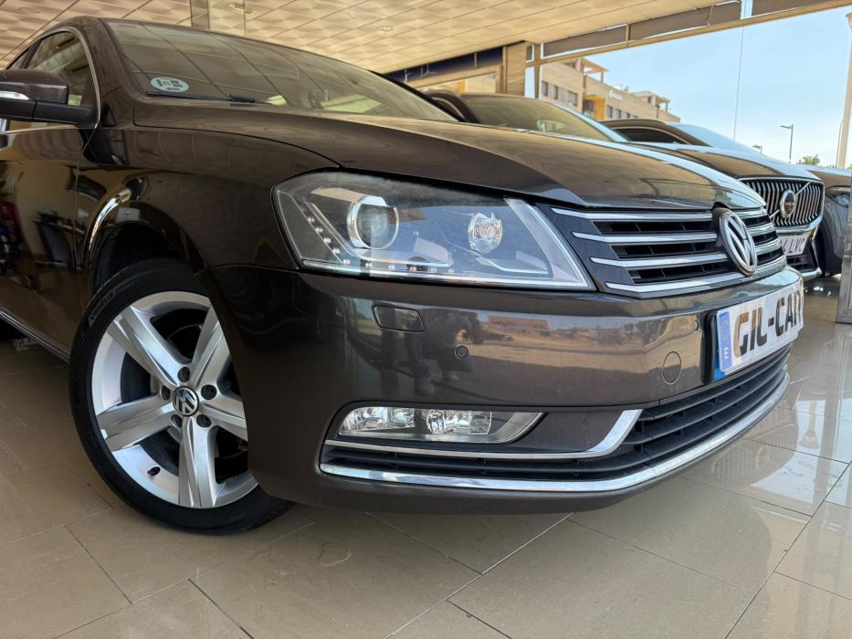 VOLKSWAGEN PASSAT 2.0TDI 140CV AÑO 2014