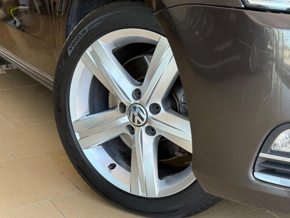 VOLKSWAGEN PASSAT 2.0TDI 140CV AÑO 2014