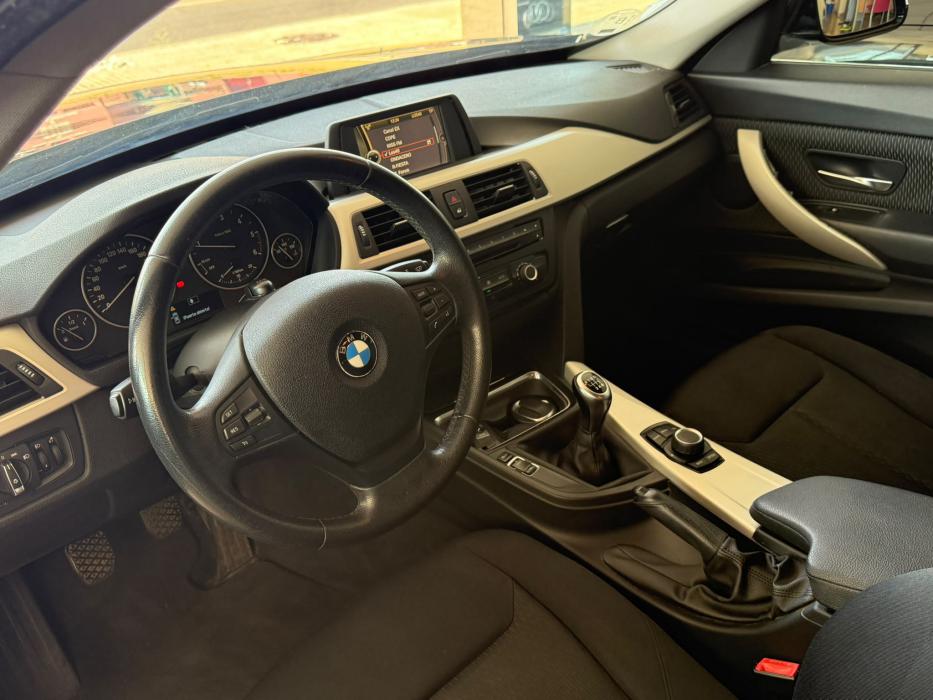 BMW SERIE 318D GT 2013