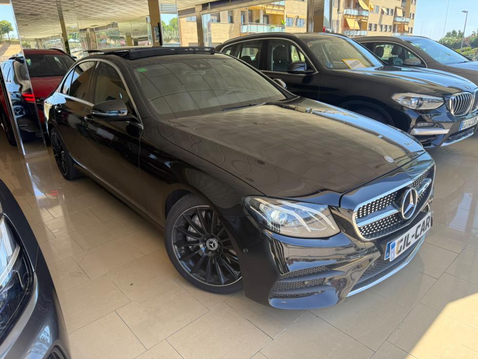 Mercedes-Benz Clase E350d *PACK AMG*