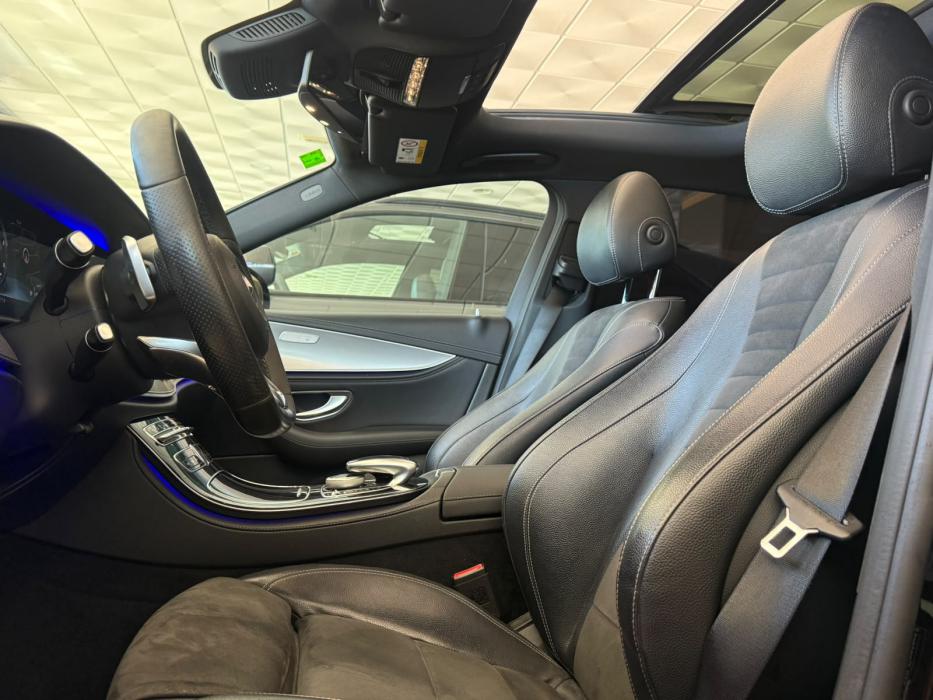 Mercedes-Benz Clase E350d *PACK AMG*