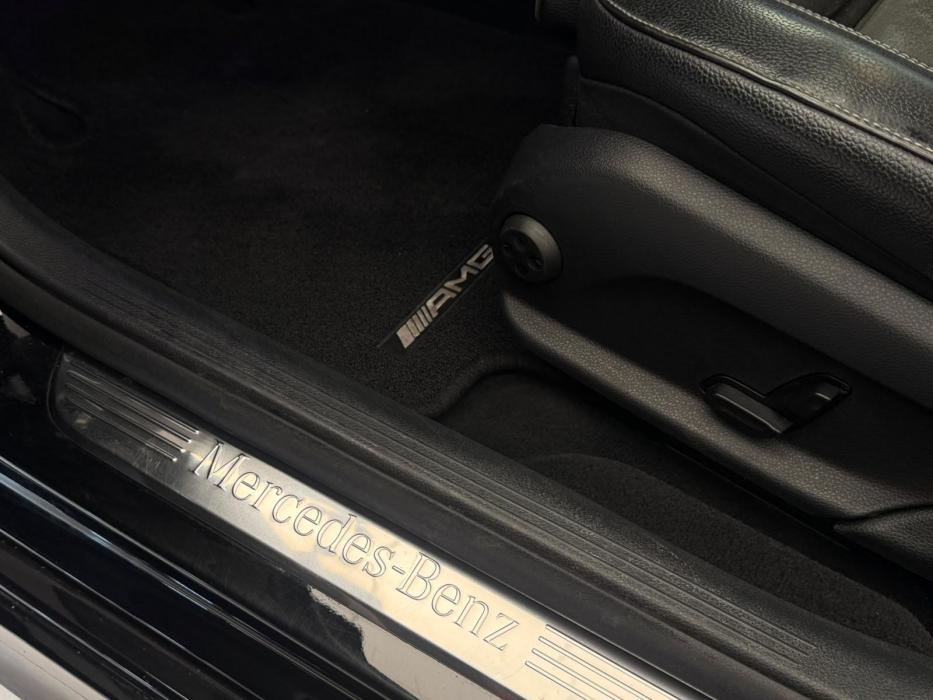 Mercedes-Benz Clase E350d *PACK AMG*