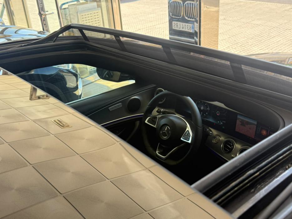 Mercedes-Benz Clase E350d *PACK AMG*