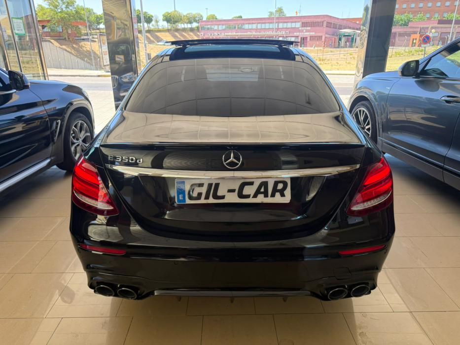 Mercedes-Benz Clase E350d *PACK AMG*