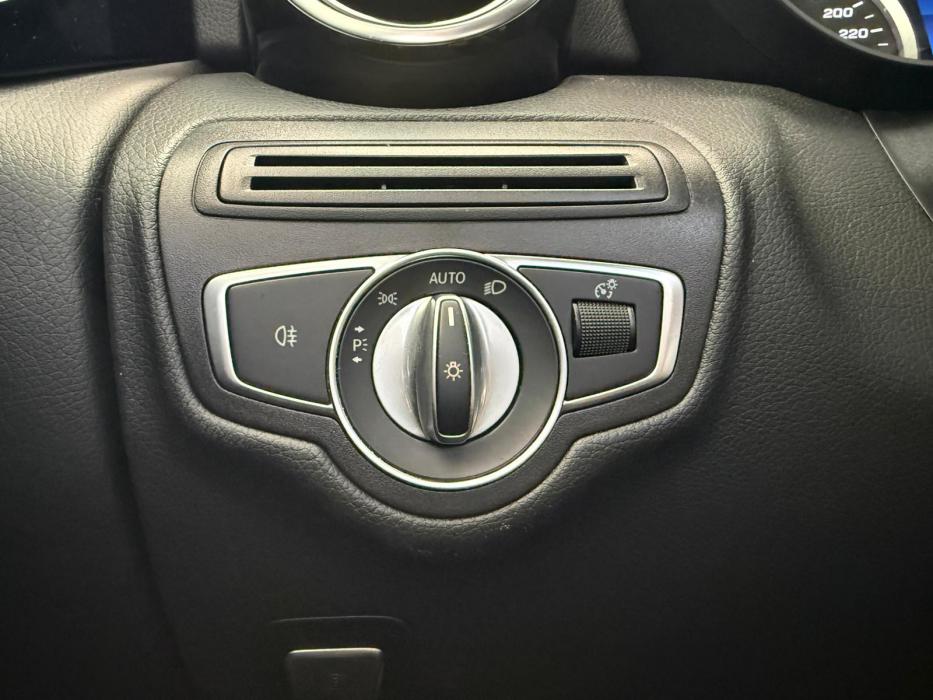 MERCEDES BENZ GLC300D 245CV *GRIS MATE*