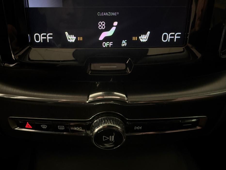 VOLVO XC60 D3 MOMENTUM *TECHO SOLAR* 2019