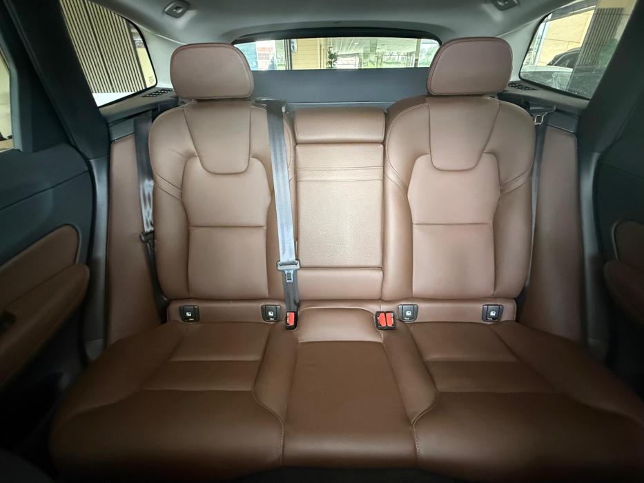 VOLVO XC60 D3 MOMENTUM *TECHO SOLAR* 2019