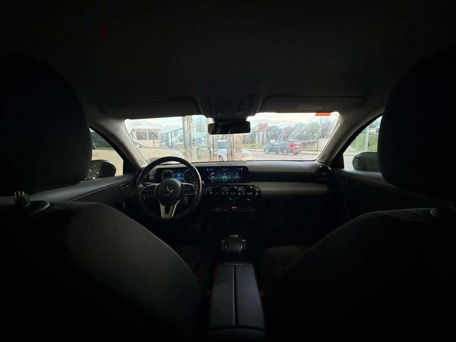 Mercedes-Benz A180d 2.0 *AUTOMÁTICO* 2022