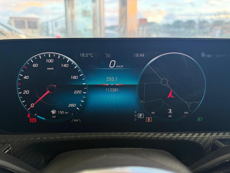 Mercedes-Benz A180d 2.0 *AUTOMÁTICO* 2022