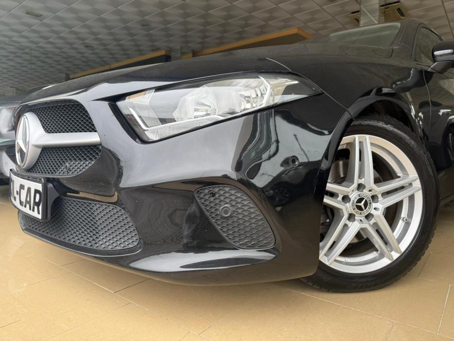 Mercedes-Benz A180d 2.0 *AUTOMÁTICO* 2022