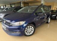 Volkswagen Touran *7 PLAZAS* 2017