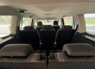 Volkswagen Touran *7 PLAZAS* 2017