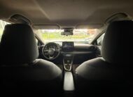 Toyota Yaris Híbrido Automático *MODELO 2023*