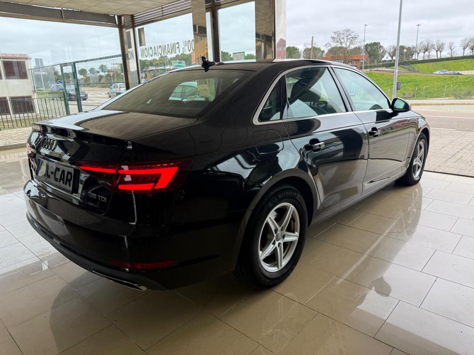 AUDI A4 2.0 35TDI 150CV *AUTOMÁTICO* 2019