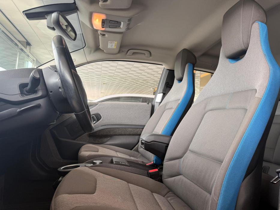 BMW i3 *ELÉCTRICO* Carga rápida 2018